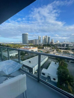 Wynwood Execsuitelux